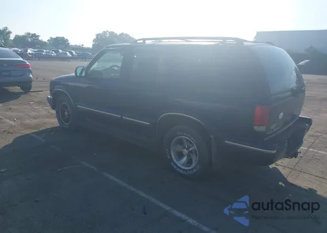 1998 Chevrolet Blazer Lt из США, поврежденный, VIN 1GNCS13W6W2265944